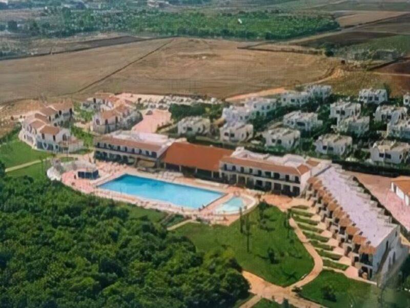 Hotel Club Santa Sabina Торре-Санта-Сабина Экстерьер фото